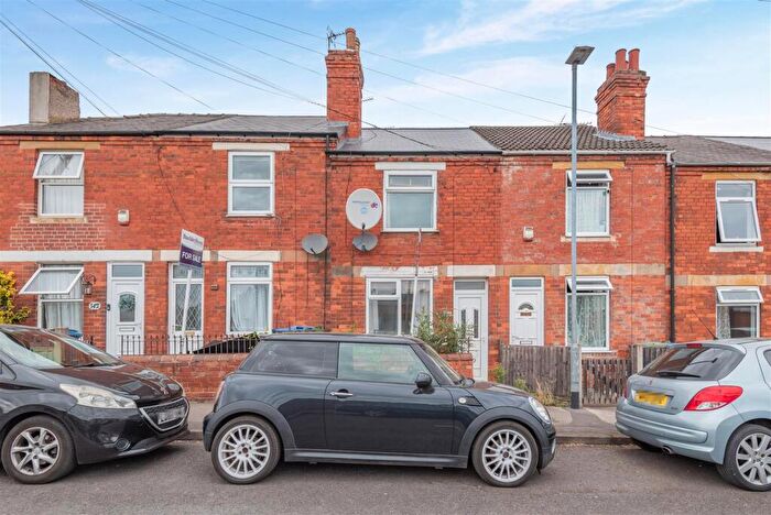 3 Bedroom Terraced House For Sale In Moor Street, Mansfield, NG18