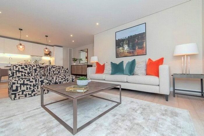 3 Bedroom Flat To Rent In Merchant Square East, London, W2