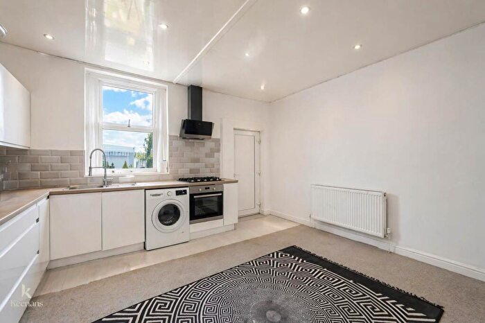 2 Bedroom Terraced House For Sale In Sandringham Road, Darwen, BB3