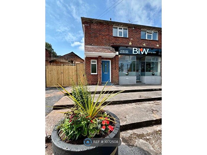 2 Bedroom Flat To Rent In Bull Lane, Wombourne, WV5