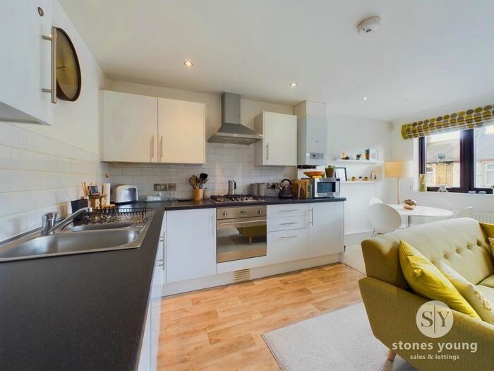 2 Bedroom Flat For Sale In Mitchell Street, Clitheroe, BB7