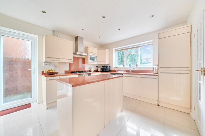 4 Bedroom Semi-Detached House For Sale In Grange Road, Orpington, Kent, BR6