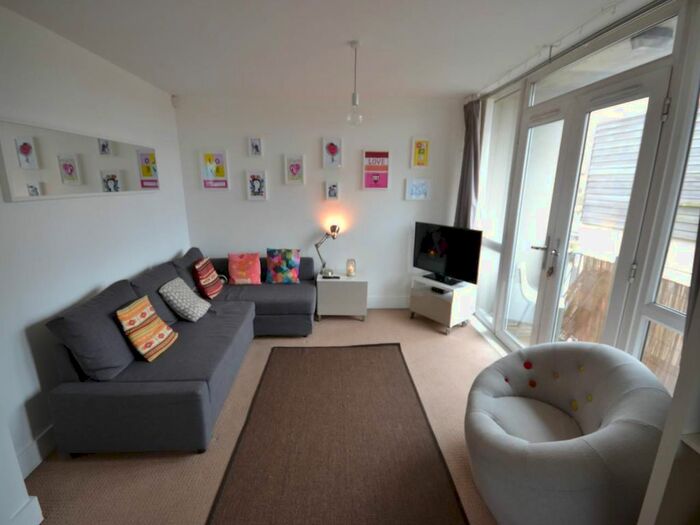 2 Bedroom Flat To Rent In The Grainger, North West Side, Staithes, Gateshead, NE8