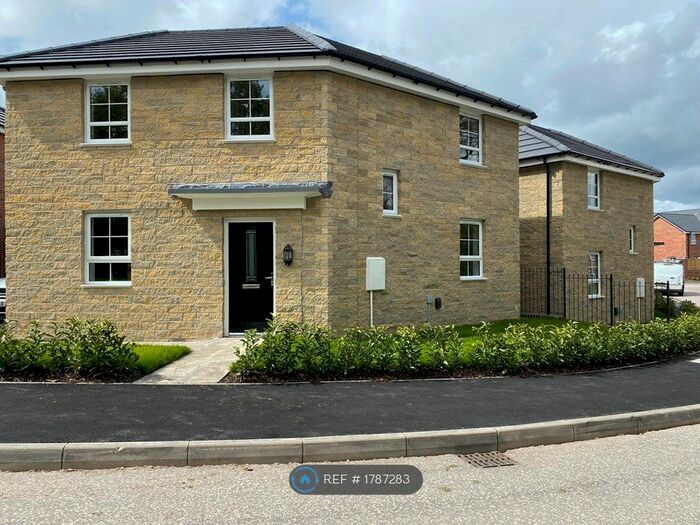 3 Bedroom Detached House To Rent In Honeygold Vale, Appleton, Warrington, WA4