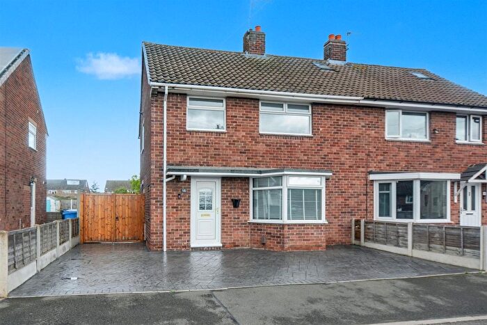 3 Bedroom Semi-detached House For Sale In Baslow Close, Sawley, NG10