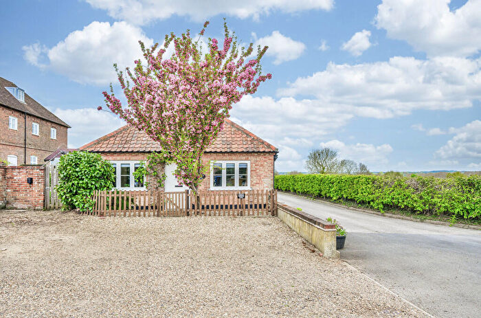1 Bedroom Cottage For Sale In Viewpoint Mews, Shipmeadow, Beccles, NR34