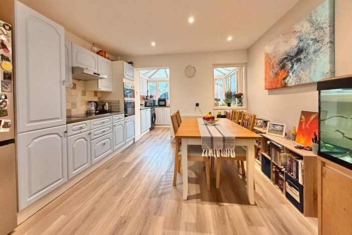 2 Bedroom Terraced House For Sale In Pimpernel Close, Locks Heath, SO31