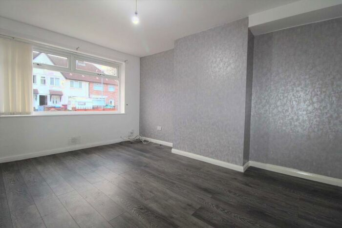 3 Bedroom Property To Rent In Fairclough Road, Huyton, L36