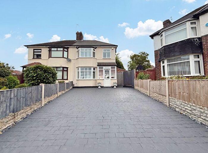3 Bedroom Semi-Detached House For Sale In Molesworth Grove, Childwall, Liverpool, L16