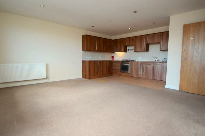 2 Bedroom Apartment To Rent In North Street, PL4