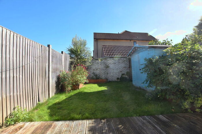 4 Bedroom Terraced House To Rent In North Street, Downend, BS16