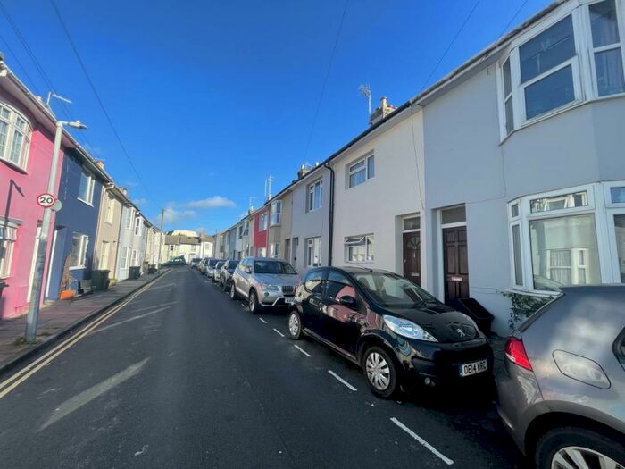 4 Bedroom House To Rent In Washington Street, Brighton, BN2