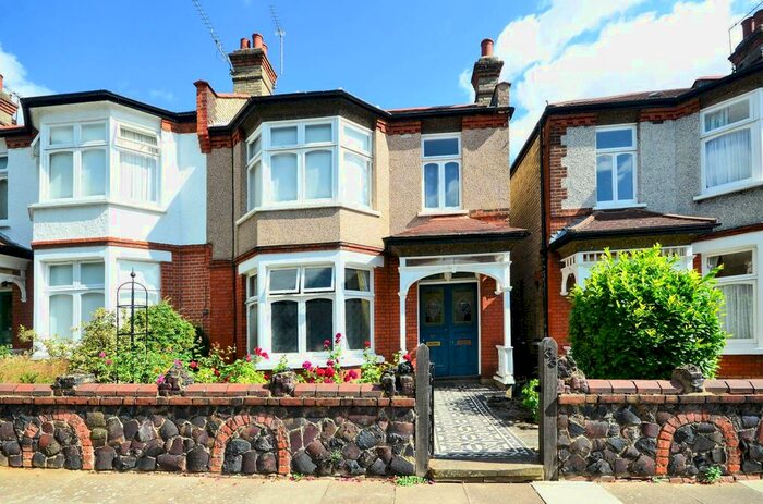2 Bedroom Flat To Rent In Arlow Road, Winchmore Hill, Winchmore Hill, London, N21