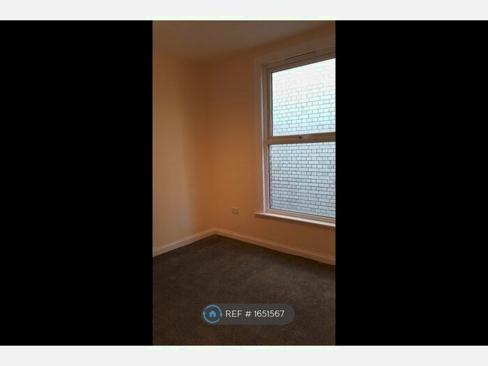 2 Bedroom Flat To Rent In Holloway Road, London, N7