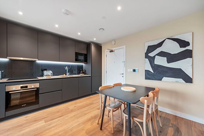 2 Bedroom Flat To Rent In Riverstone Heights, Reed Avenue, London, E3