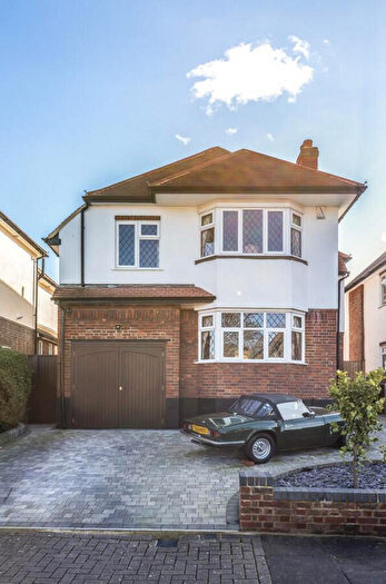 4 Bedroom Detached House To Rent In Westland Drive, Hayes, BR2