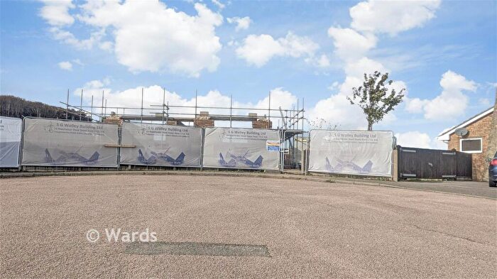 2 Bedroom Detached Bungalow For Sale In Beechwood Close, Whitfield, Dover, Kent, CT16