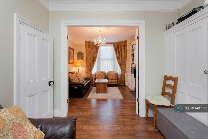 5 Bedroom Terraced House To Rent In Gordon Road, London, SE15