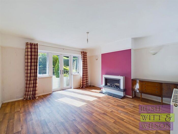 2 Bedroom Detached Bungalow For Sale In Fairlight Road, Hastings, TN35