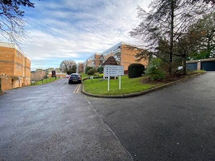 2 Bedroom Apartment To Rent In Hazelwood Road, Bristol, BS9