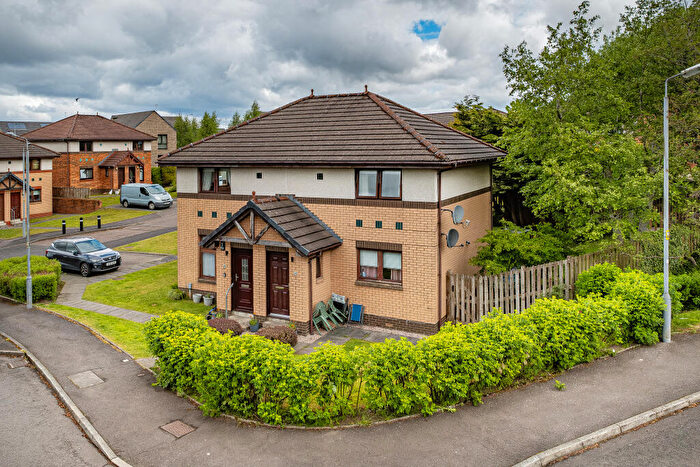 2 Bedroom Flat For Sale In Westcastle Crescent, Castlemilk, Glasgow, G45