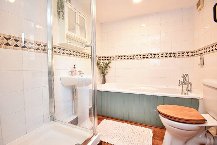 2 Bedroom Cottage For Sale In Main Street, Minskip, YO51