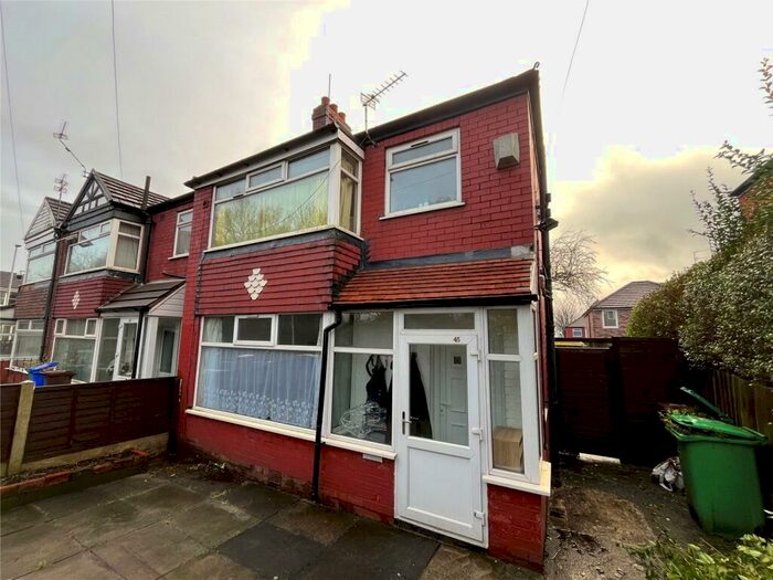 3 Bedroom Semi-Detached House To Rent In St. James Road, Salford, Greater Manchester, M7