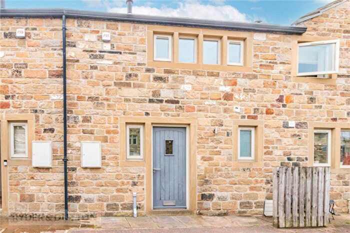 1 Bedroom Terraced House To Rent In Southgate Fold, Honley, Holmfirth, West Yorkshire, HD9