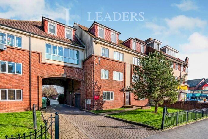 1 Bedroom Flat To Rent In Addis House, Brookvale Road, SO17