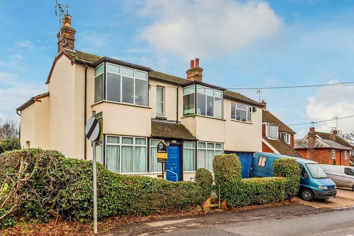 4 Bedroom Detached House For Sale In Four Elms Road, Four Elms, Edenbridge, TN8