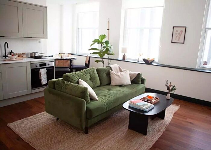 1 Bedroom Flat To Rent In Dantzic Street, Manchester, M4