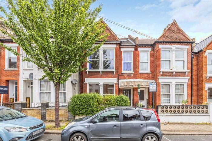 1 Bedroom Flat To Rent In Gaskarth Road, London, SW12