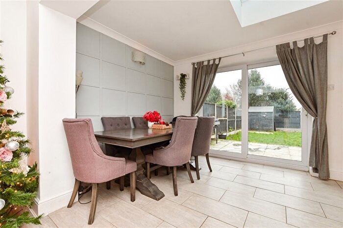 3 Bedroom Semi-Detached House For Sale In Osborne Gardens, Beltinge, Herne Bay, Kent, CT6