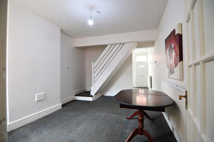 3 Bedroom Terraced House To Rent In Marshall Street, Leicester, LE3