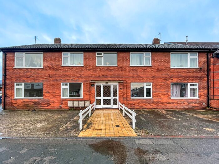 2 Bedroom Flat To Rent In Sloane Court, High Street, Cambridge, CB2