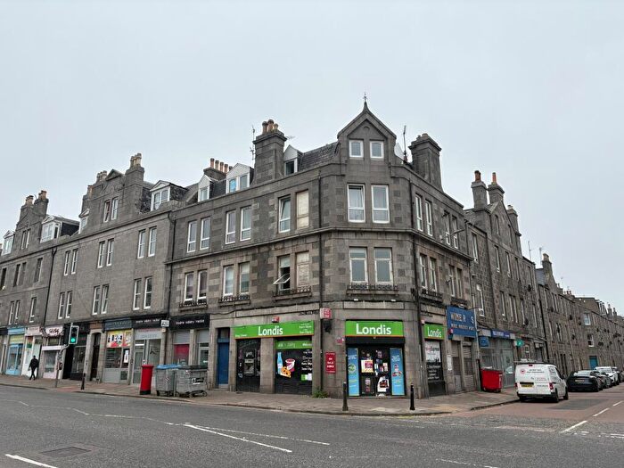 2 Bedroom Flat To Rent In , AB24