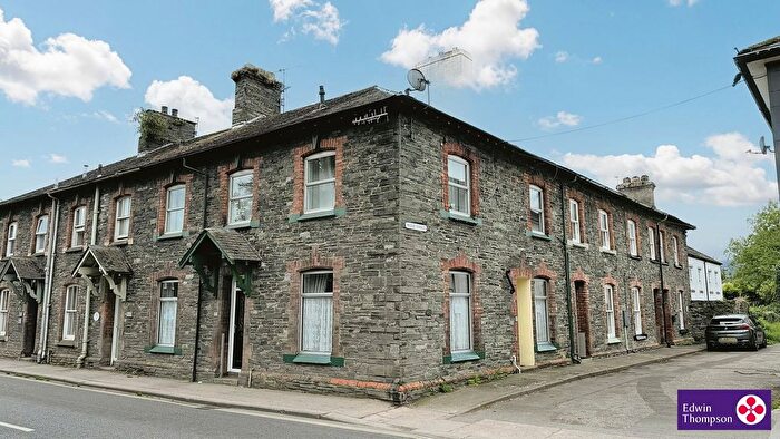 2 Bedroom Flat For Sale In Main Street, Keswick, CA12