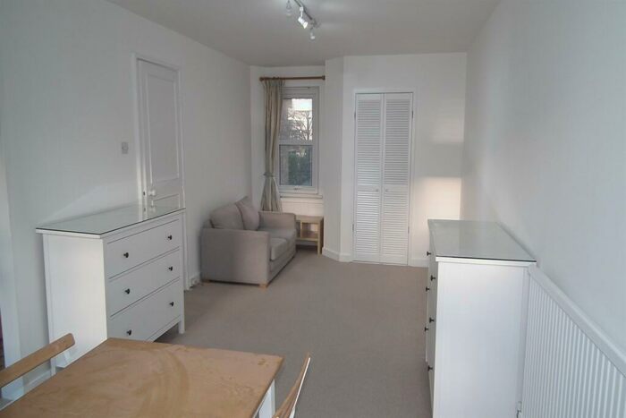 1 Bedroom Property To Rent In Eden Grove, - Energy Rating C, N7