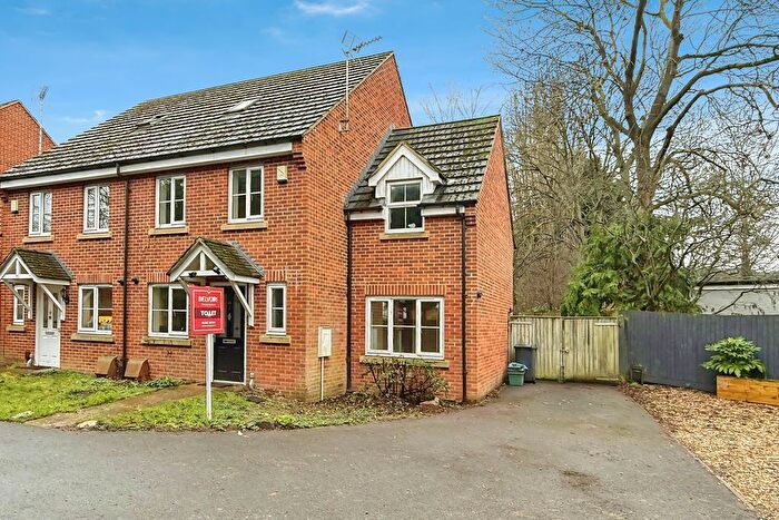 5 Bedroom Semi-Detached House To Rent In Country View, Cotteswold Road, Gloucester, GL4