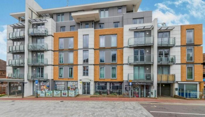 2 Bedroom Flat To Rent In Whytecliffe Road South, Purley CR8