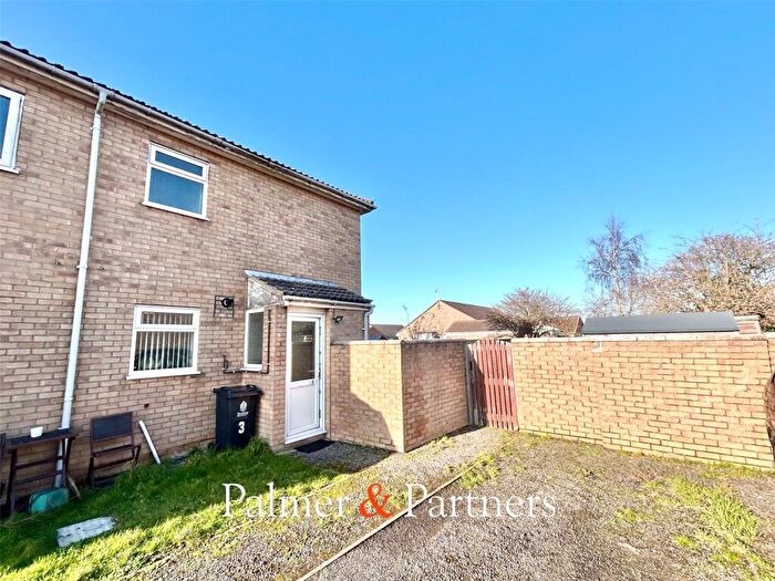 1 Bedroom House For Sale In Bretten Close, Clacton-on-Sea, Essex, CO16