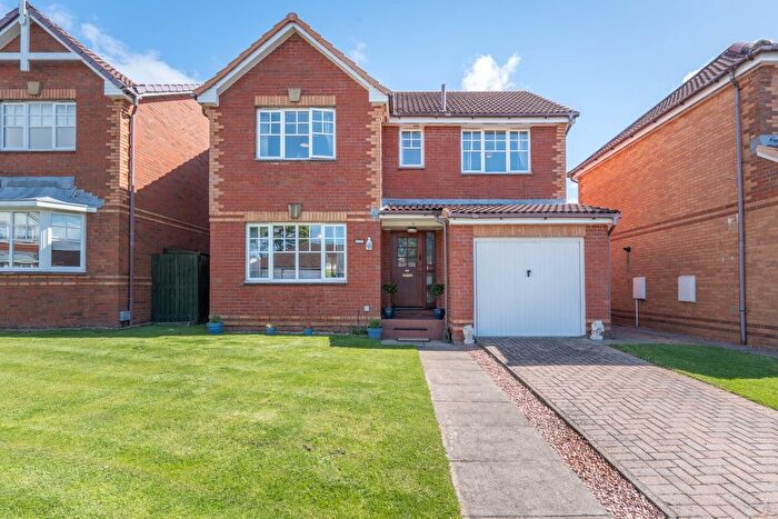 4 Bedroom Detached House For Sale In North Larches, Dunfermline, KY11