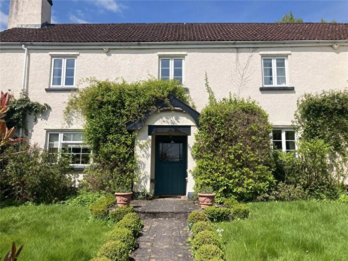 2 Bedroom Apartment To Rent In East Holcombe, Shillingford, Tiverton, Devon, EX16