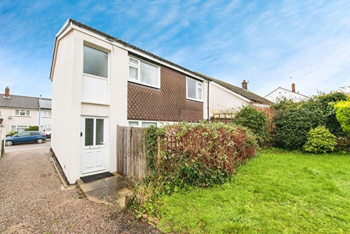 2 Bedroom Flat For Sale In Eureka Terrace, Honiton, Devon, EX14