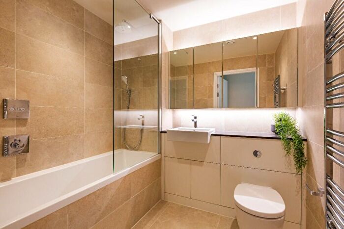 1 Bedroom Apartment To Rent In Junction Road, London, N19