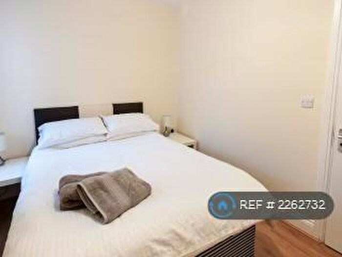 1 Bedroom Flat To Rent In Stapleton Hall Road, London, N4