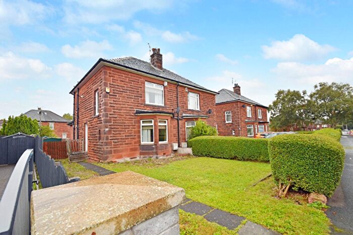 3 Bedroom Semi-Detached House For Sale In Ladybank Drive, Bellahouston, Glasgow, G52