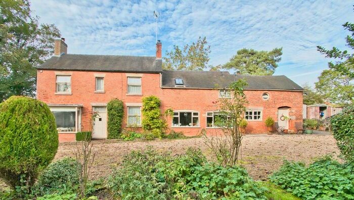 4 Bedroom Detached House For Sale In Cubley, Ashbourne, DE6