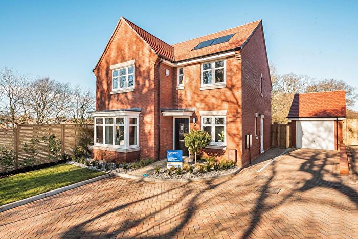 4 Bedroom Detached House For Sale In West Broyle, Chichester, PO19