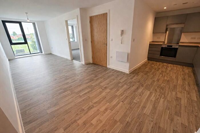 1 Bedroom Flat To Rent In Stockport Road, Ardwick, Manchester, M13